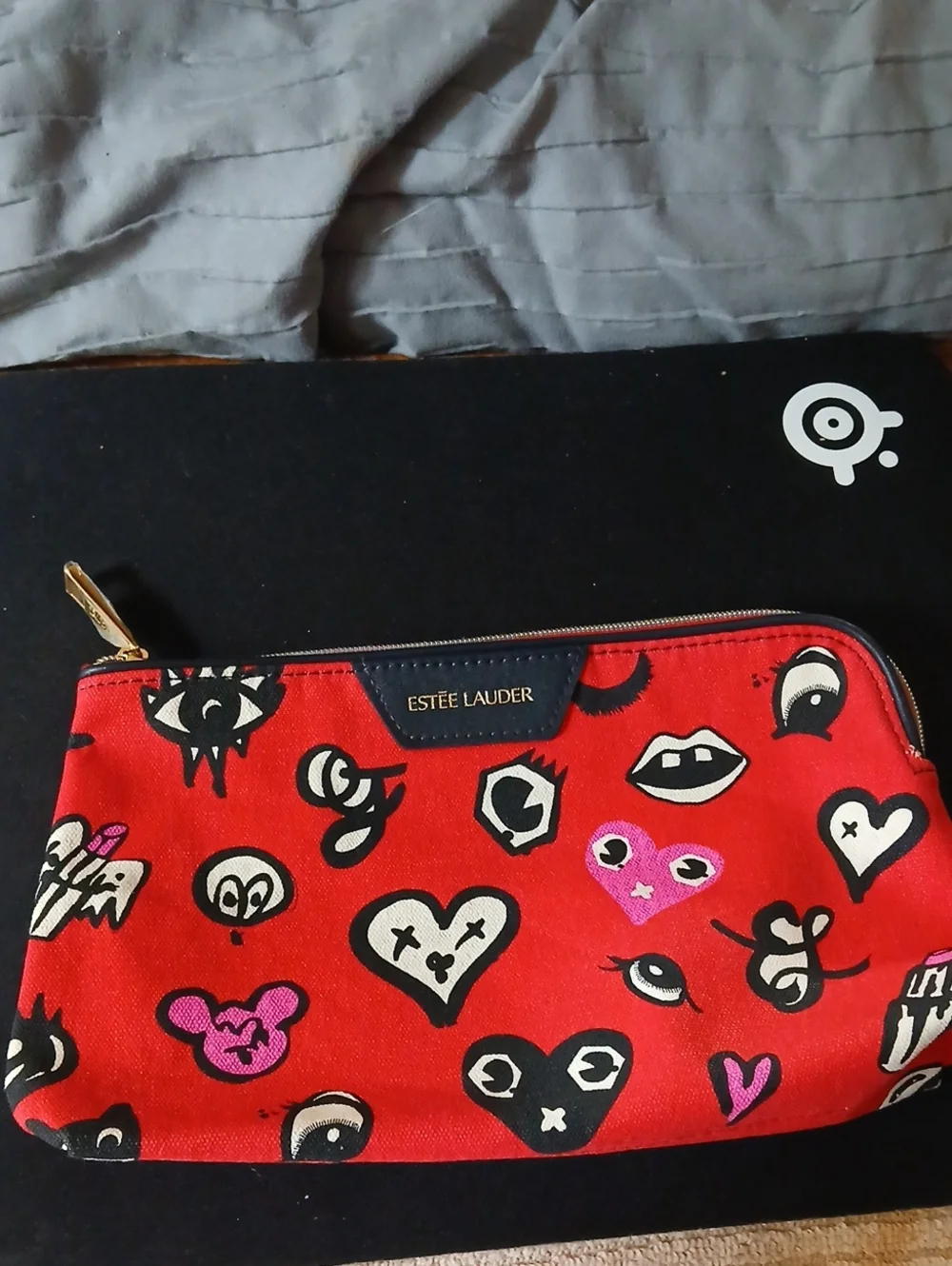 Estee Lauder Cosmetic Pouch Bundle Lips,, Eyes, Cheeks  New